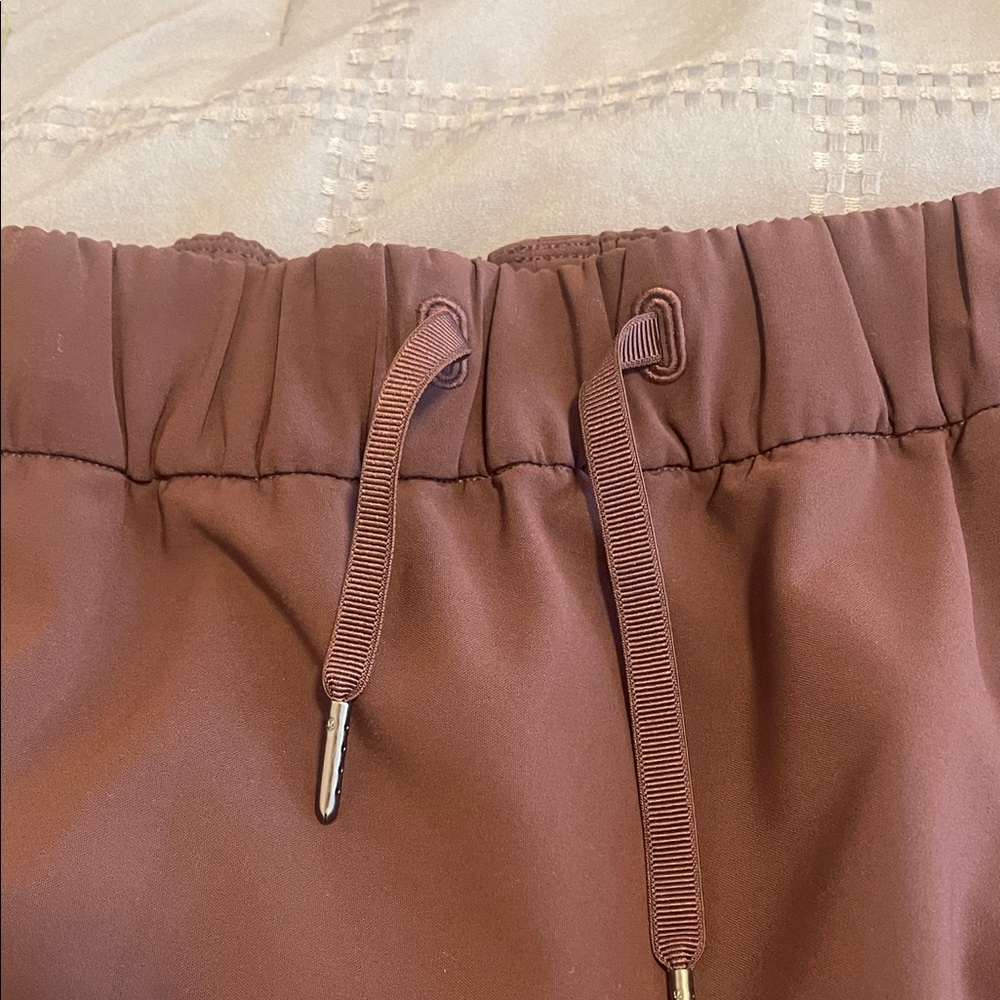 Lululemon On The Fly Skirt - Picture 9 of 9